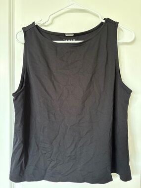Tahari Black Sleeveless Crewneck Tank